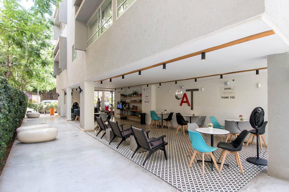 Jacob Shenkin Hotel Tel Aviv Bagian luar foto